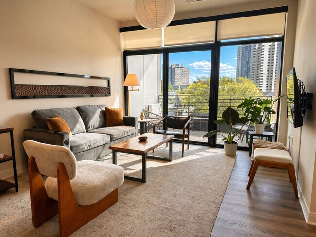 Foto del edificio - 1632 N Franklin Pl