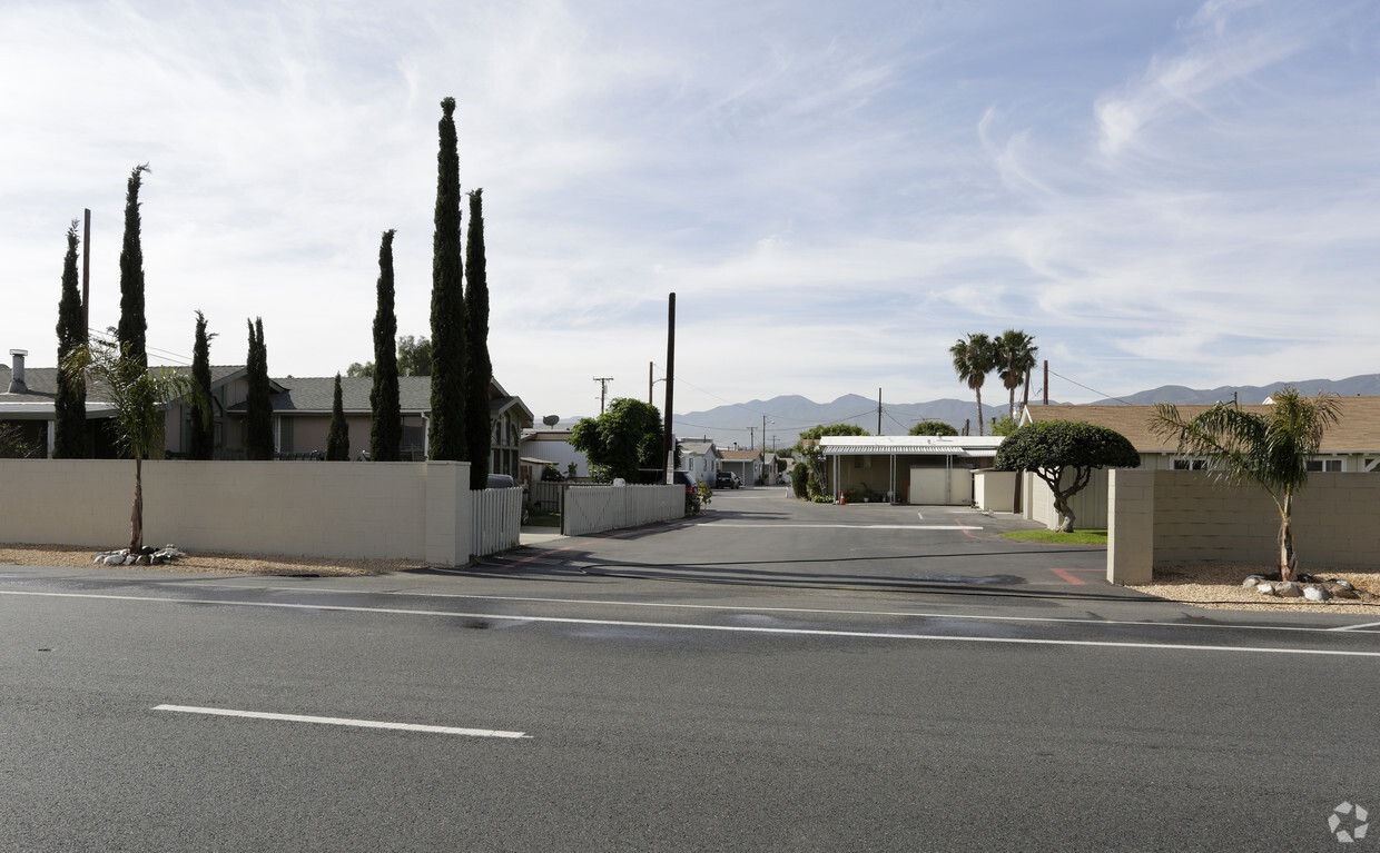 Building Photo - La Corona Mobile Home Park