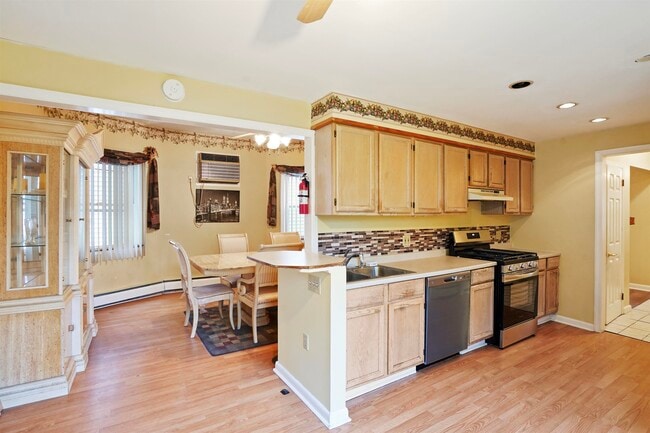 Building Photo - 22 Wegman Ct