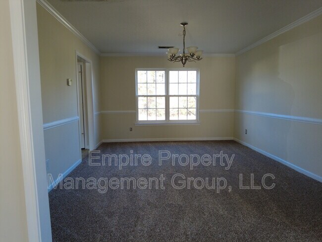 Foto del edificio - 122 Waterville Dr