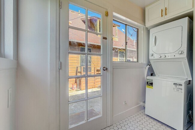 Foto del edificio - 2909 Cimarron St