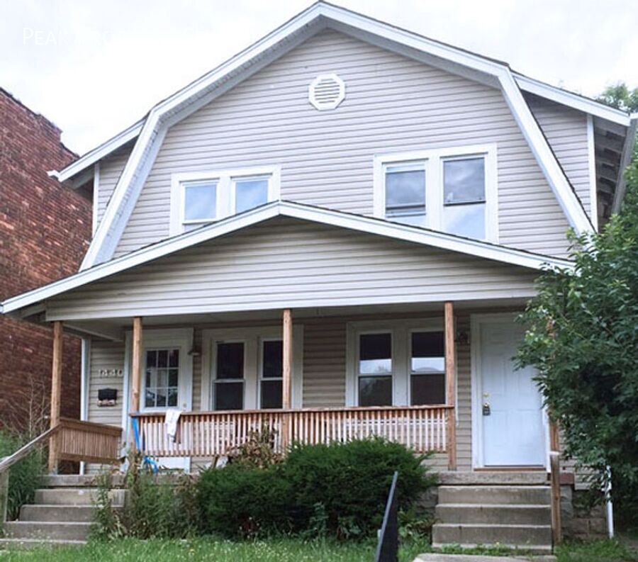 Primary Photo - Available Now! Located in Weinland Park, j...