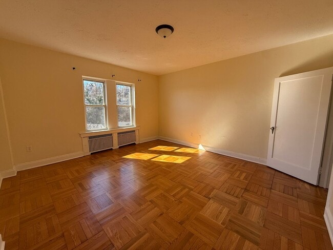 Interior Photo - The Royal York Apartments