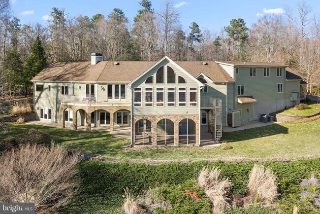 Building Photo - 3535 Meadow Rd