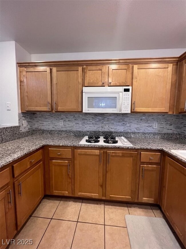 Building Photo - 75 E Agate Ave