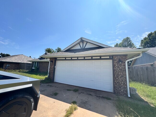 Photo - 2816 Morrison Trail House