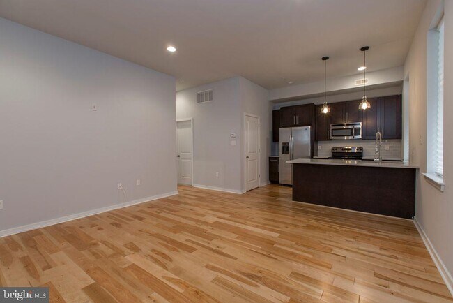 Building Photo - 4304 Cresson St