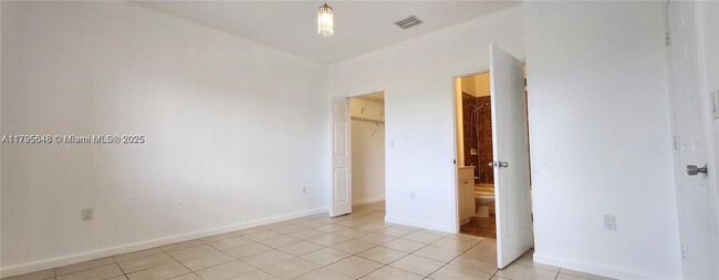 Foto del edificio - 10949 SW 181st Terrace