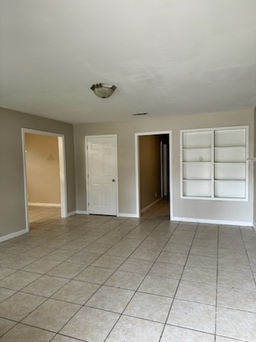 Building Photo - 735 Brinwood Ave