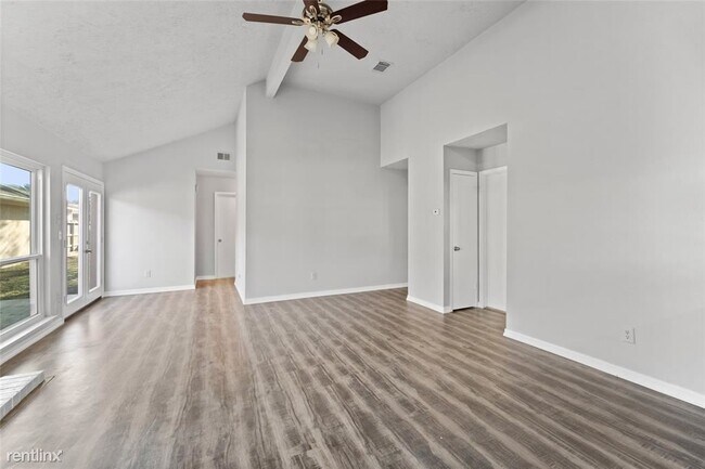 Building Photo - 3 br, 1.5 bath House - 4809 Dogwood Dr