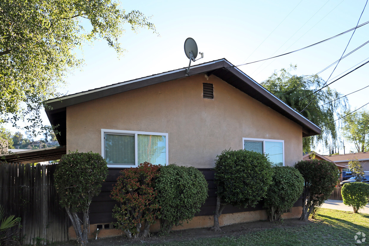 Foto del edificio - 1434-1444 S Juniper St