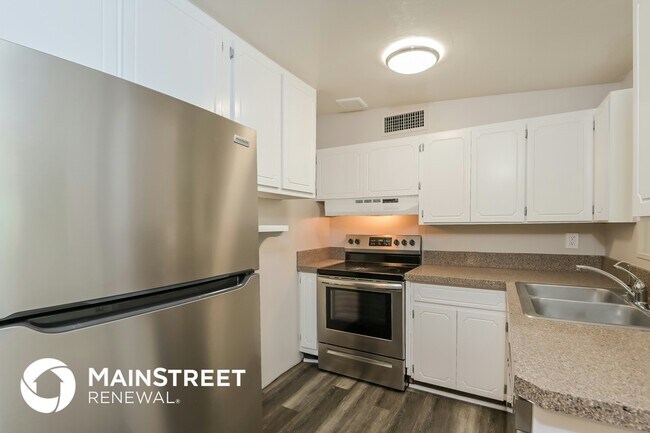 Foto del edificio - 1641 S Cloverland Ave