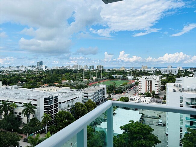 Foto del edificio - 1000 West Ave
