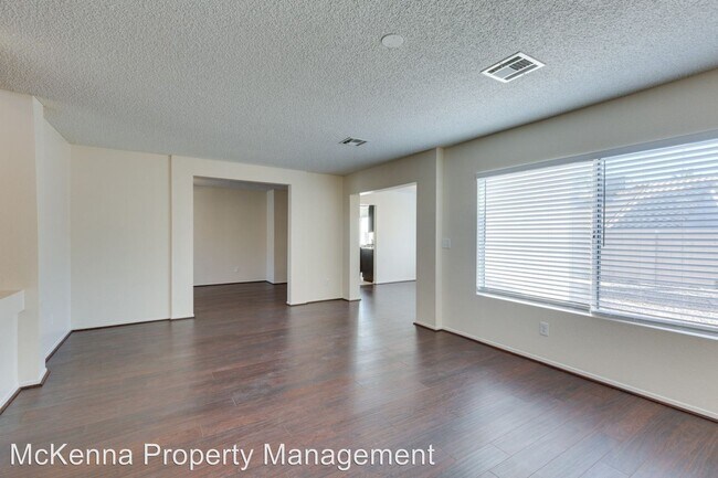 Foto del edificio - 5 br, 2.5 bath House - 264 Finestra Dr