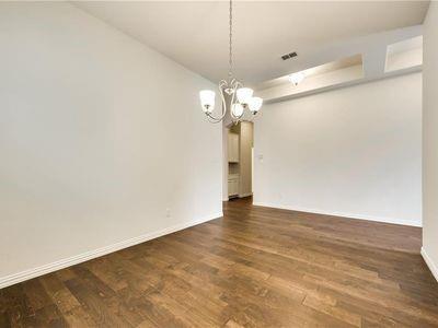 Foto del edificio - 1012 Mist Flower Dr