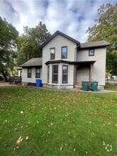 Building Photo - 283 Frost Ave