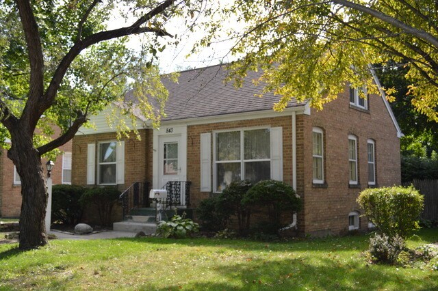 Foto principal - 843 Armstrong St