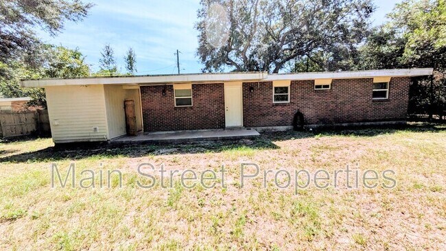 Foto del edificio - 2120 Curry Cir