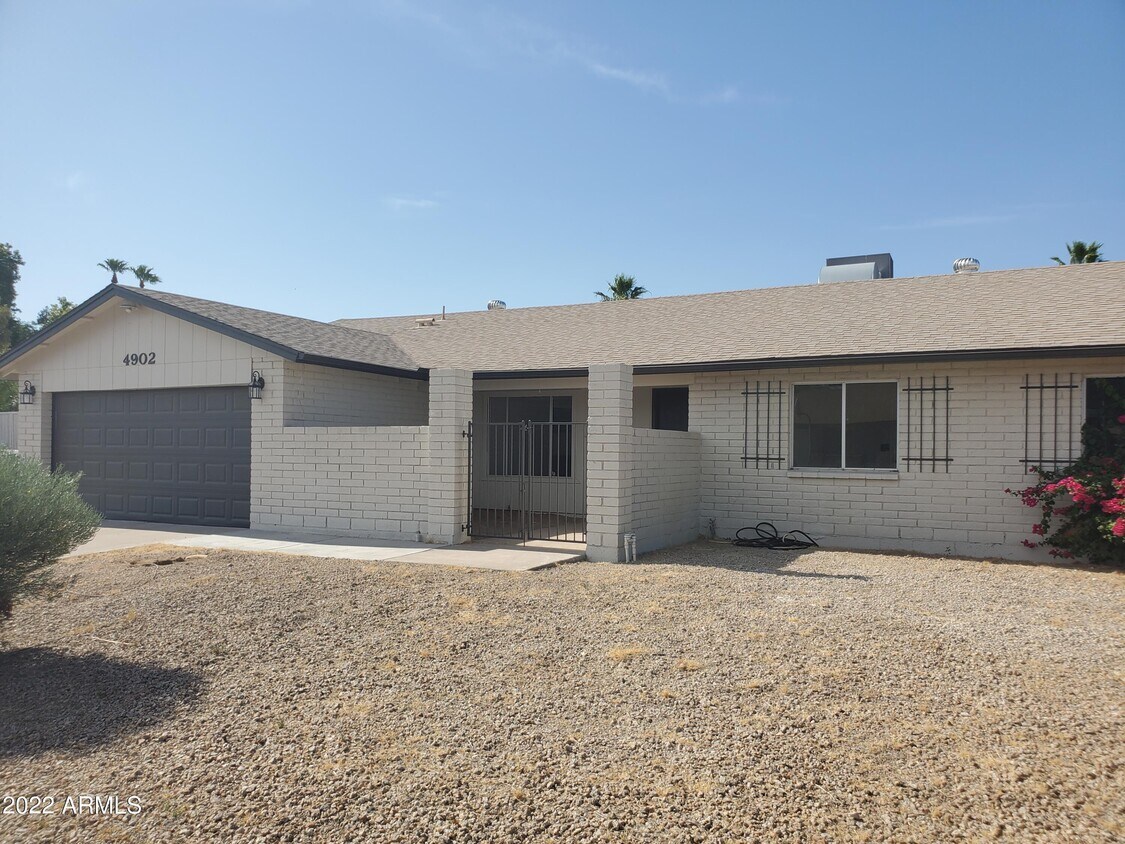 4902 W Rosewood Ave, Glendale, AZ 85304 House for Rent in Glendale