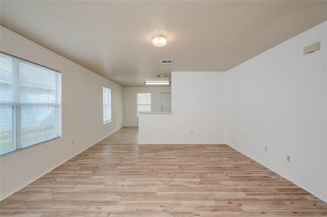 Building Photo - 3514 Banda Ln