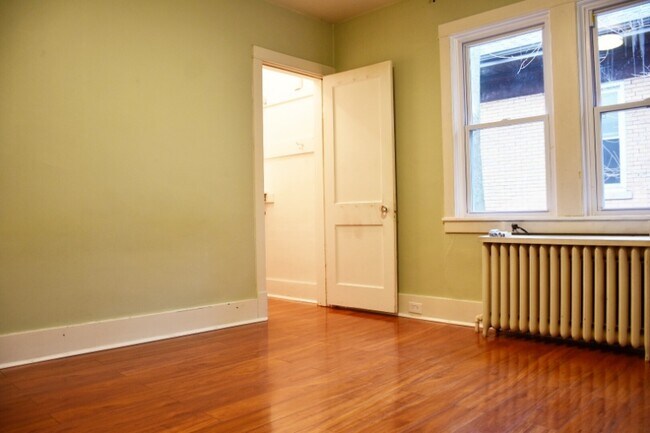 Foto del edificio - 6546 Darlington Rd