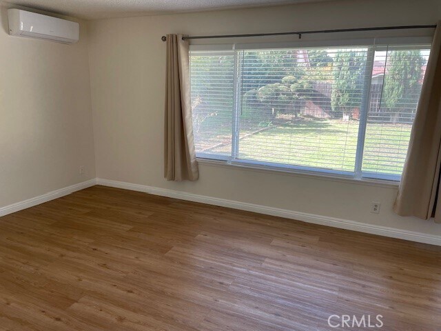Foto del edificio - 2519 Sleepy Spring Way