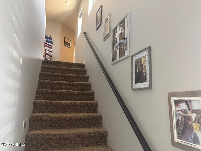 Building Photo - 6006 W Hartford Ct
