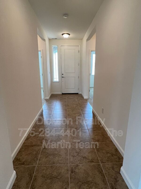 Foto del edificio - 7273 Hillstone Rd