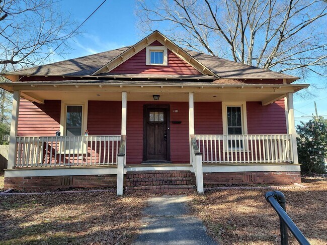 Foto del edificio - Coming Soon- Charming 2-Bedroom Home in Sanford