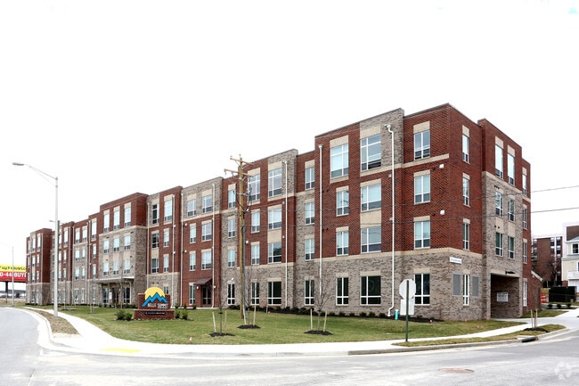 Foto del edificio - Belle Summit