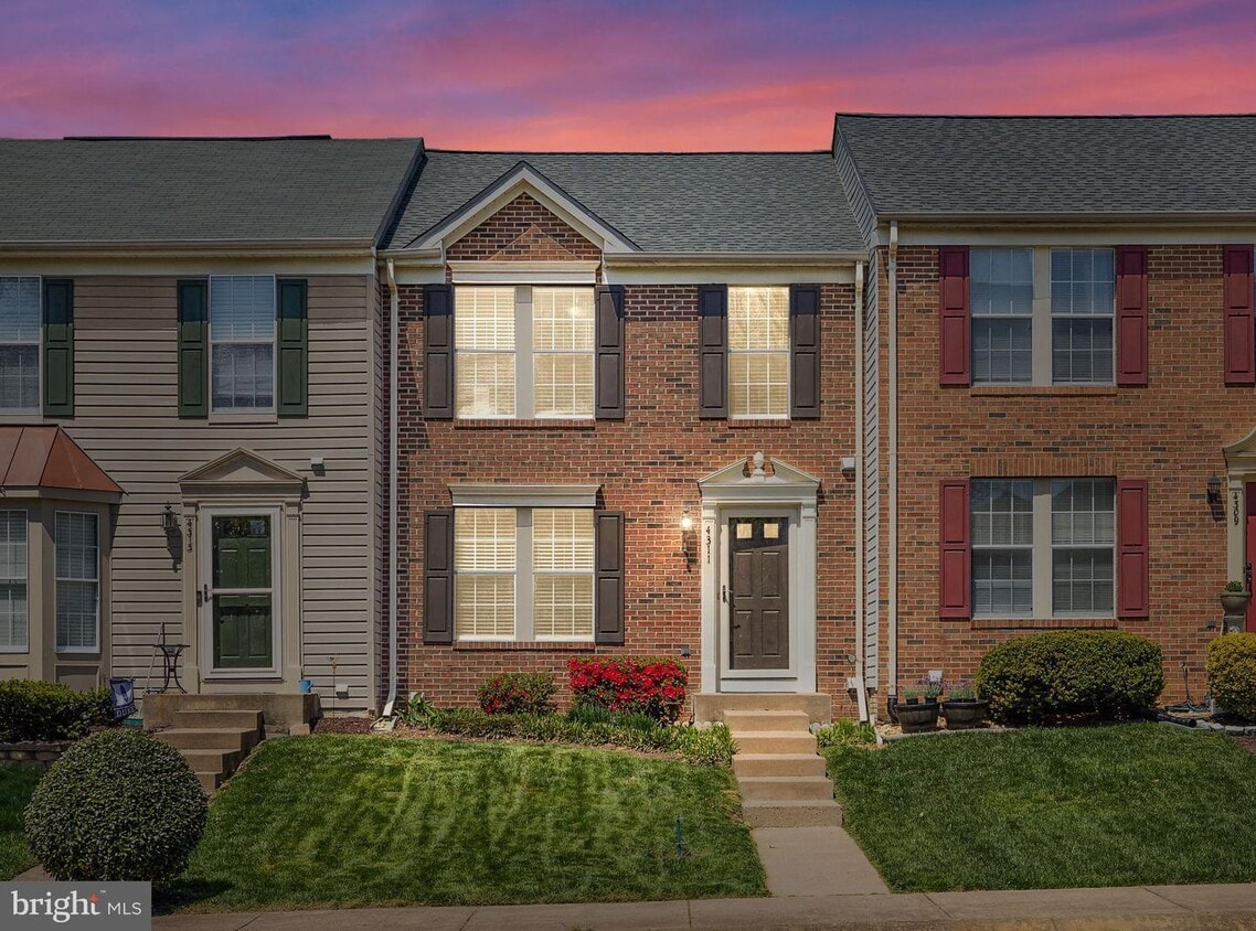 Primary Photo - TURNBERRY VILLAGE LOT 69 SEC 2B