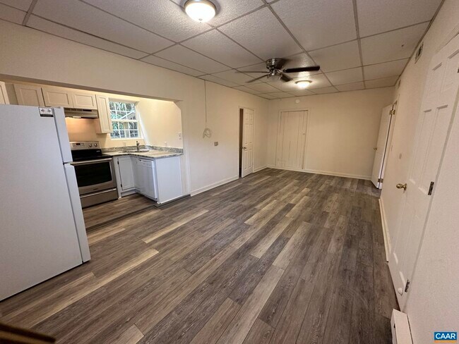 Foto del edificio - 104 Dunova Ct