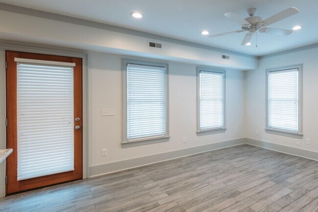 Foto del edificio - 10 Orrs Ct