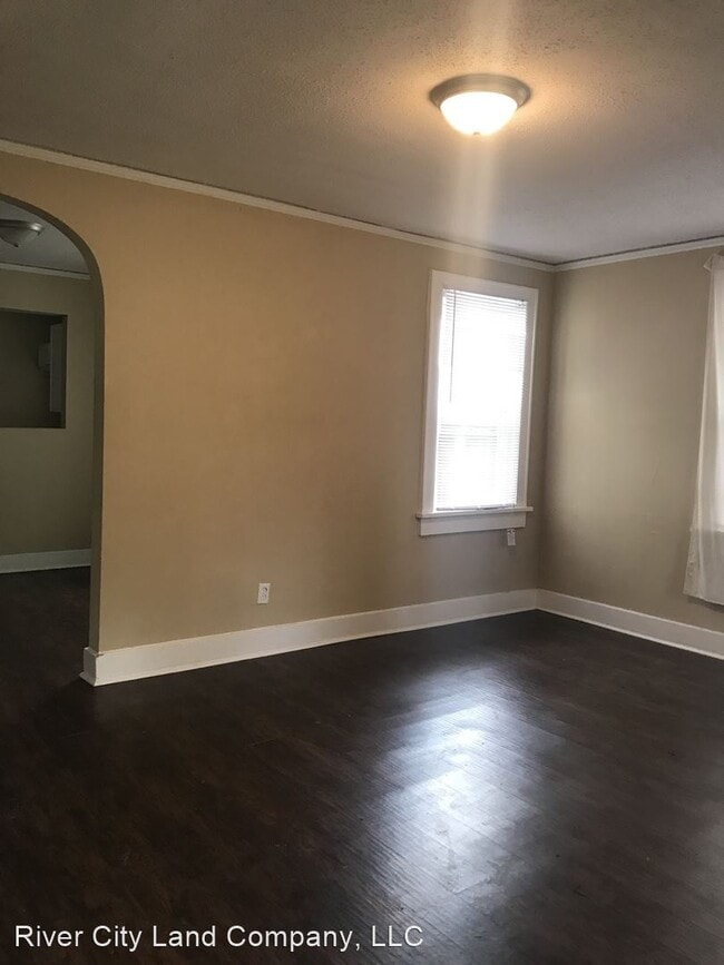 Building Photo - 3 br, 2 bath House - 3659 Douglass