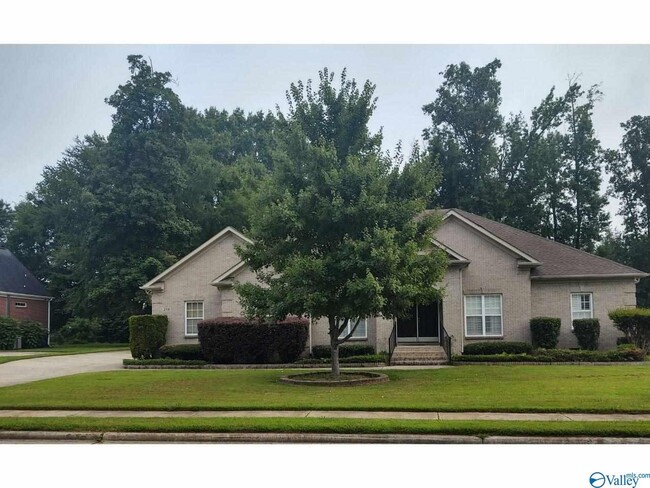 Foto del edificio - 258 Twin Lakes Dr