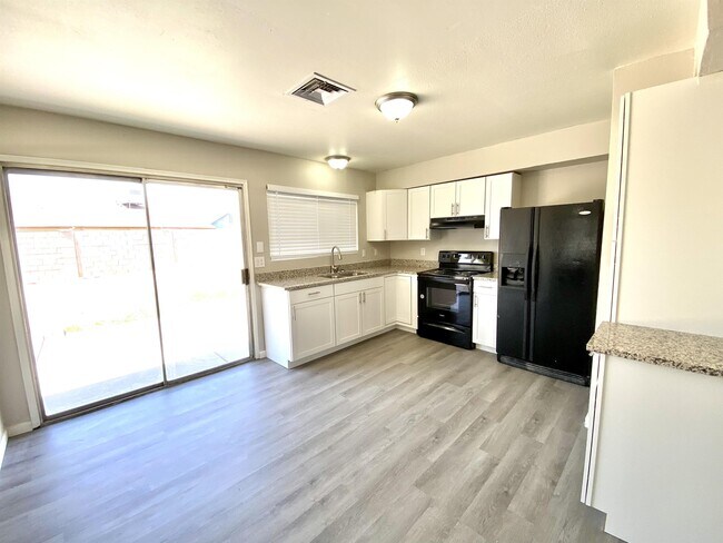 Foto del edificio - 6514 W Pima St