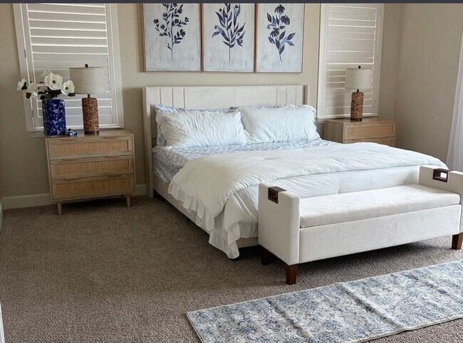 Foto del edificio - Luxury - New Executive Home | Furnished or Unfurnished | 5 Bedrooms | Antioch
