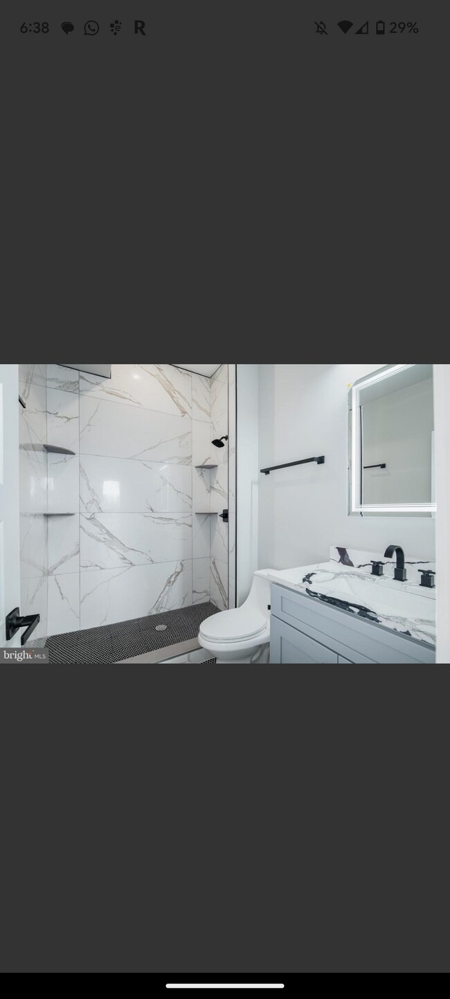 Foto del edificio - 1645 Germantown Ave