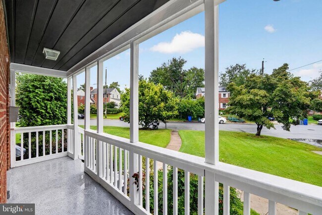 Building Photo - 406 Gilmoure Dr