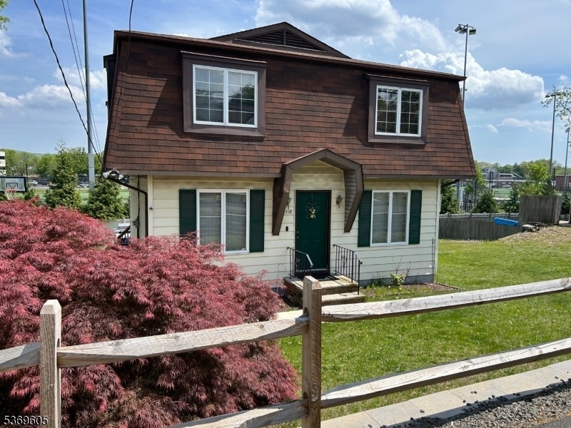 Primary Photo - 1558 Alps Rd