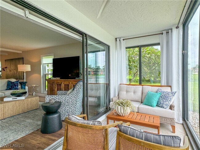 Foto del edificio - 5590 Rattlesnake Hammock Rd