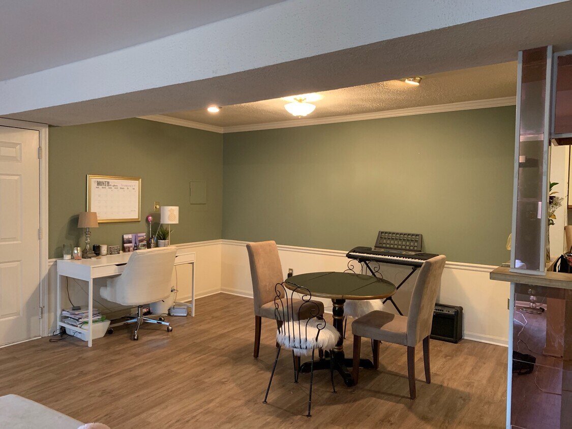 Foto principal - 1625 Carriage House Terrace