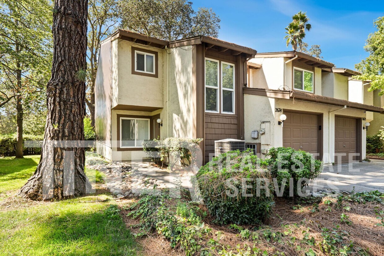 Foto principal - 2674 Rio Bravo Cir