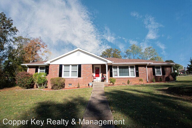 Building Photo - 3 br, 2 bath House - 1 Concord Drive