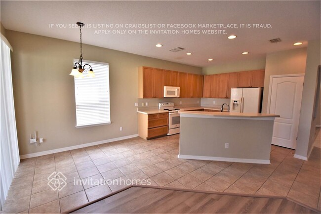 Foto del edificio - 12657 Lake Sawyer Dr