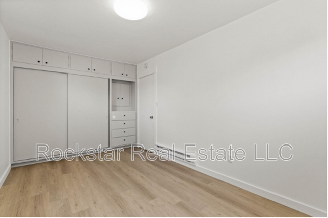 Foto del edificio - 11725 E Alki Ave