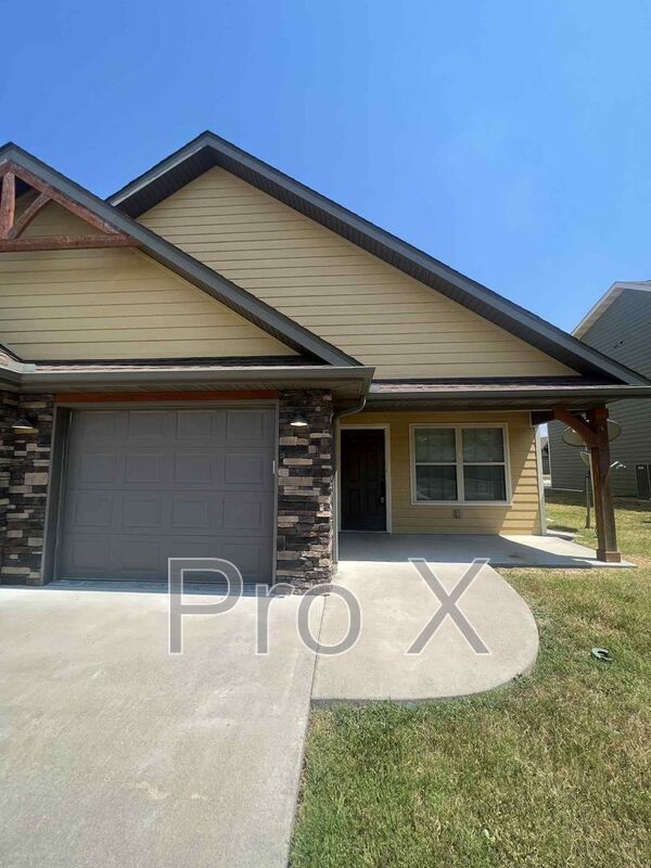 Foto principal - 413 N Elliott St