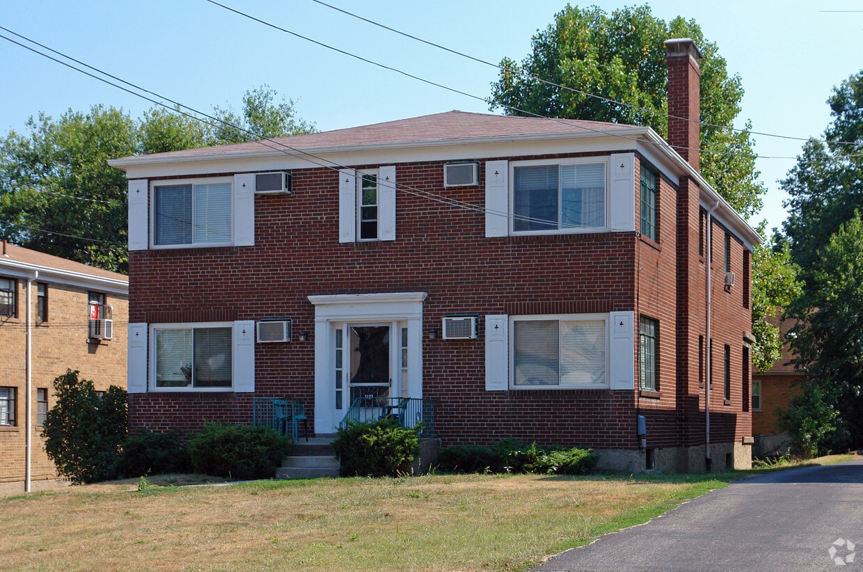 3127 Mozart Ave, Cincinnati, OH 45211 Apartments in Cincinnati, OH