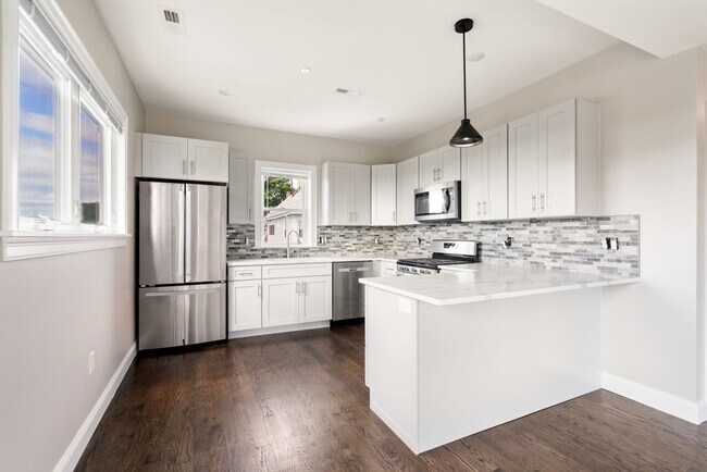 Foto del edificio - 89 Summit Ave