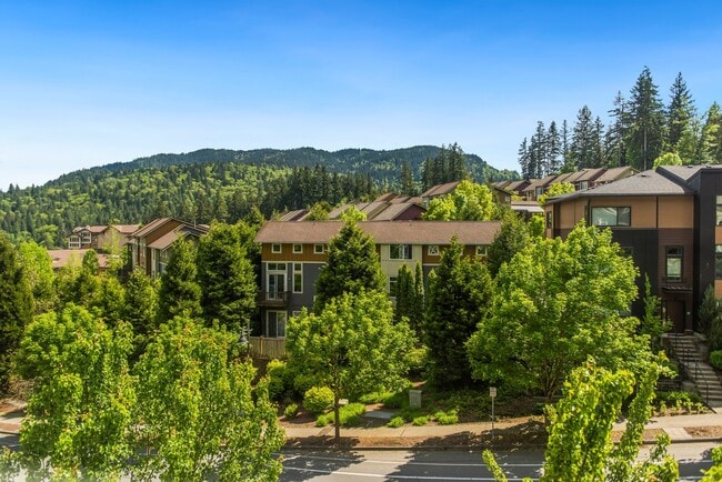 Building Photo - 2030 NW Talus Dr